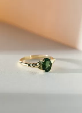 Kunna green tourmaline ring 14k gold